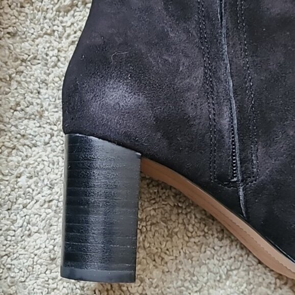 Brand New Banana Republic Black Suede Tall Shaft Block Heels - Picture 7 of 13